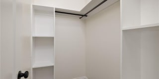 2800 Stablewood Gallery 10