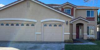 Large 4 bedroom + Den, 2.5 bath home for rent! Gallery 1