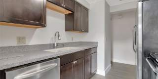 2826 W SHELTON AVENUE Gallery 19
