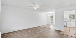 9813 CONBES DR Gallery 7