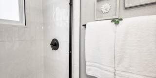 1341 Cook Gallery 13