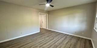745 Rustland Dr. -  Oakcrest ~ 2 WEEKS FREE! ~ Gallery 14