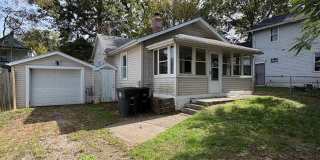 Two bedroom one bathroom home for rent Gallery 1