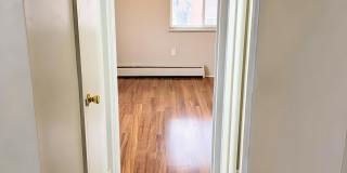 240 West Fuller Avenue - 9 Gallery 10