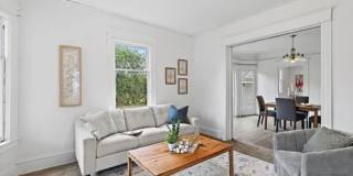 Charming 3 bed, 2 bath + Den rental home in Milwaukie! Charming 3 bed, 2 bath + Den rental home in Milwaukie! Gallery 9
