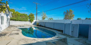 24306 Gilmore Street Gallery 50