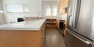 2743 Friendly Alley Gallery 10