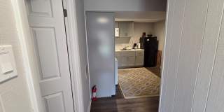 7009 LAMP POST unit: B Gallery 3