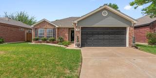 Wonderfully Maintained Home in the Katy Crossing Gallery 1