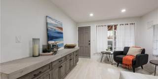 1212 Castle Hill St #7 Gallery 17