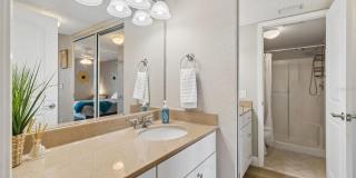 900 COVE CAY DRIVE Gallery 34