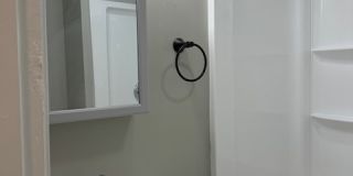 505 East Washington Avenue Gallery 11