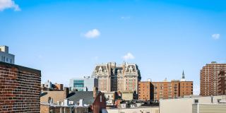 18 E MADISON Street Gallery 34