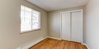 901-903 N Wolff Street Gallery 35