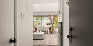 725 E Main Street unit: #305 Gallery 2