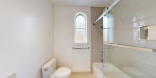 1340-1380 Taylor Gallery 6