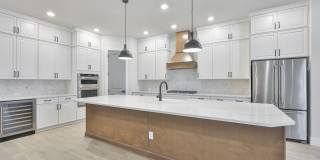 5/5 Gorgeous Brand New Residence in South Tampa Gallery 8