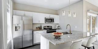 Creekstone Apartments Gallery 1