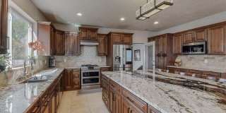 8804 Vallejo Place NE Gallery 5