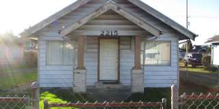 2215 Simpson Gallery 1