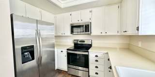 Beautifully Remodeled Upstairs Condo Unit with Private Balcony Patio in Downtown Fallbrook! Gallery 15