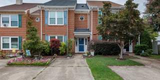 Charming 2 bed 2.5 bath townhome in the heart of Chesapeake! Charming 2 bed 2.5 bath townhome in the heart of Chesapeake! Gallery 1