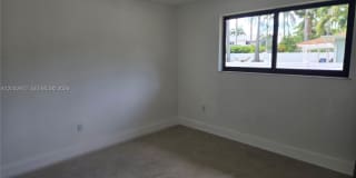 13100 NE 3rd Ct Gallery 10