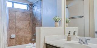 Westside area for Short or Long Term Rental (Completely Furnished) Beautiful 3 bed/2.5 baths plus Office space Gallery 57
