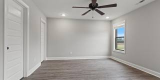 "Get $3,000 Off Rent Today!" Offer Expires 08/31 - Call for details Gallery 17