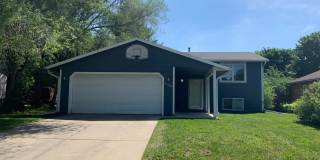 NE House for Rent 4 bedroom 2 full bathroom fenced in yard 2 Car attached garage. Gallery 1