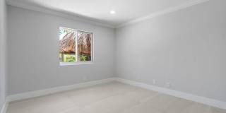 1132 NE 3rd Avenue Gallery 18