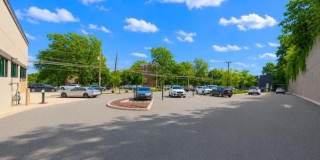1689 Richmond Road Gallery 14