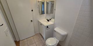 Beautifully Updated West Clairemont Townhome – Prime 92117 Location! Gallery 15