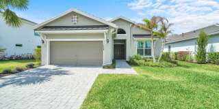 138 SE Palma Street Gallery 1