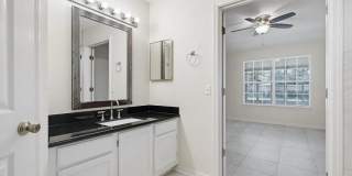 1613 Governors Dr. 1613 Governors Dr. Gallery 4