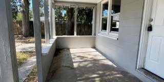 Beautiful 3BR/1BA Lakeland Home with Large Backyard & Covered Porch! Gallery 3