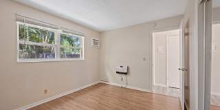 201 S J Street unit: 3 Gallery 11