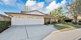 Beautiful Westlake First Neighborhood Family Home w/ Large Backyard with Panoramic Mtn Views Gallery 27