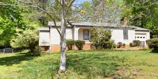 Available 3/2 house in Green Acres! Gallery 4