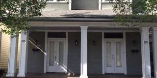 Wonderful lower unit with fresh paint Gallery 3