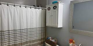 4 Bed 2 Bath Handicap Accessible Home In Woodhaven Gallery 20