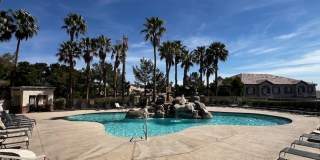 3 Bedroom Condo - Gated - Summerlin - Detached Garage- New Carpet Gallery 18