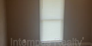 229 Deaderick Ave Gallery 29