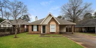 1012 Red Oak Drive Gallery 1