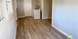 520 Perry Avenue Gallery 10