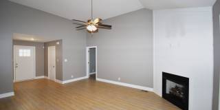 3 Bedroom Pet Friendly Home For Rent in Chalet Hills! Gallery 16