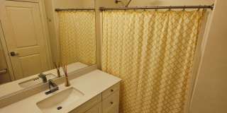 Gorgeous Stand Alone Town Home / Rolling Hills Golf Club is your Back Yard Gallery 13