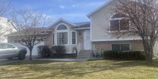 758 New England Dr 758 New England Dr Gallery 1