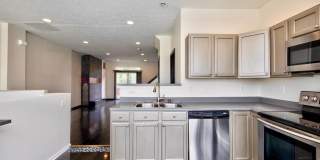130 SPENCER Circle Gallery 5