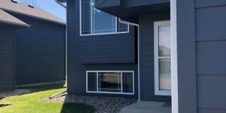 2017 Mary Beth Ave Gallery 1